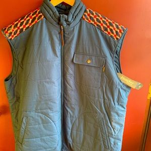 Howler Bros Shaman Vest Size XXl